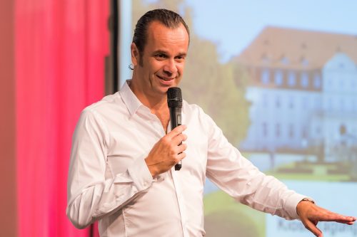 Peter Obeldobel, Valora-Chef